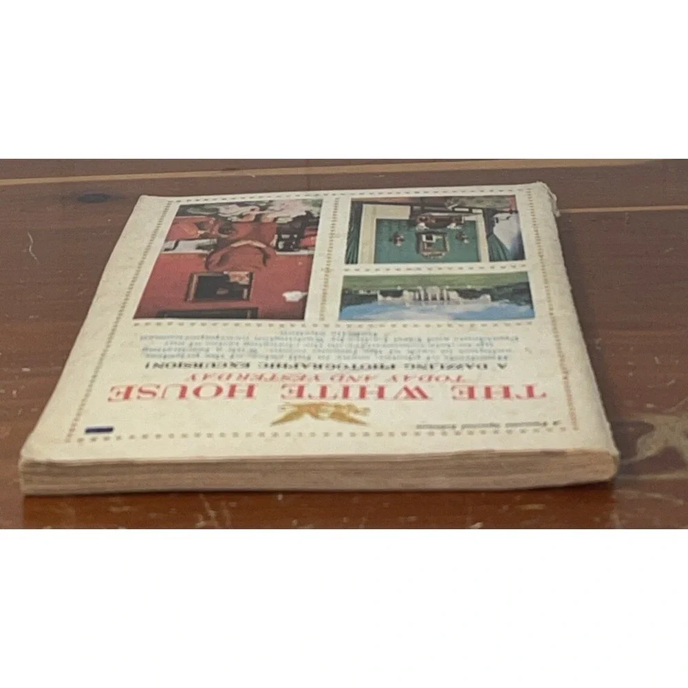 1962 Fawcett Edition The White House Today‎ and Yesterday Isabella Shelton